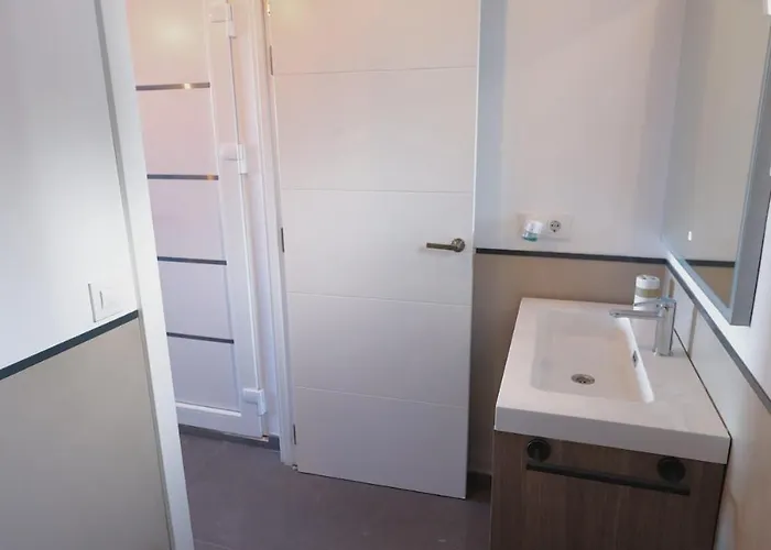 公寓 Mediterranean View *